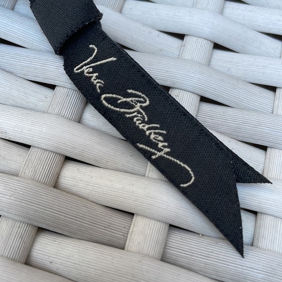 Vera Bradley Tablet Sleeve/ Cover - Picture 2 of 9